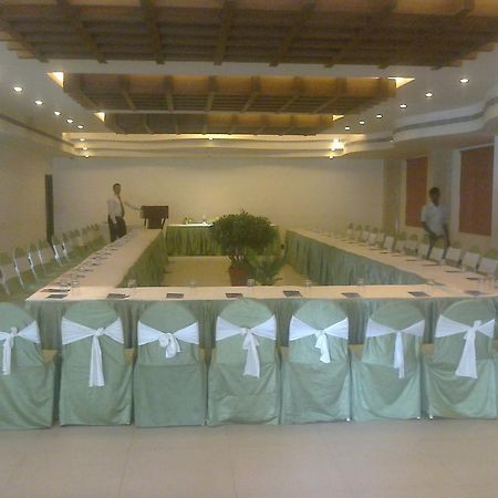 Hotel Golden Orchid Lucknow Exterior photo